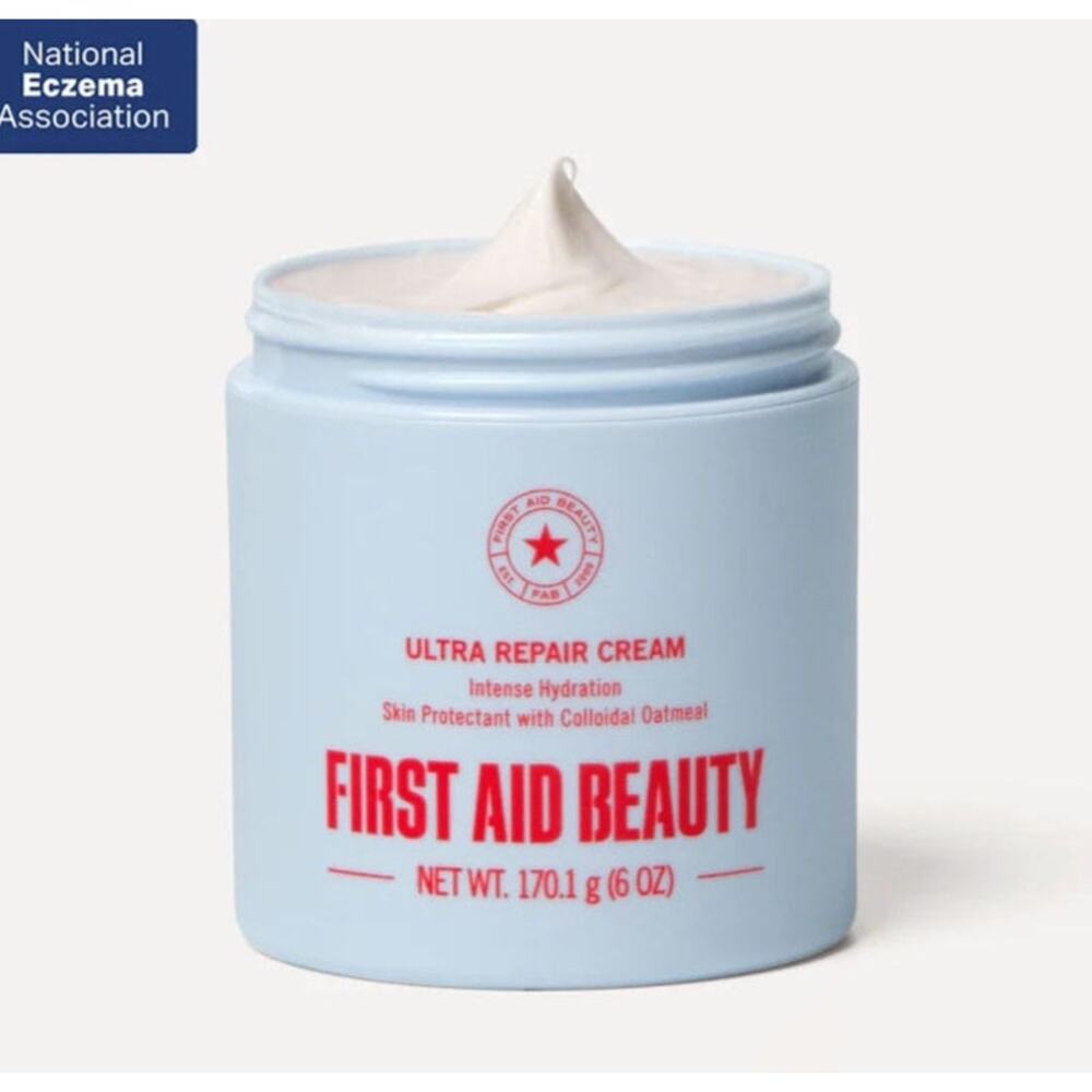 First Aid Beauty Intense Hydration Ultra Repair Cream Brand New!